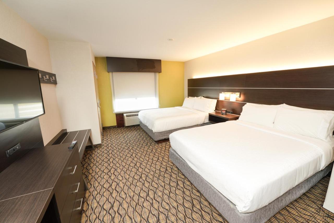 Holiday Inn Express And Suites Springfield Medical District By Ihg Extérieur photo