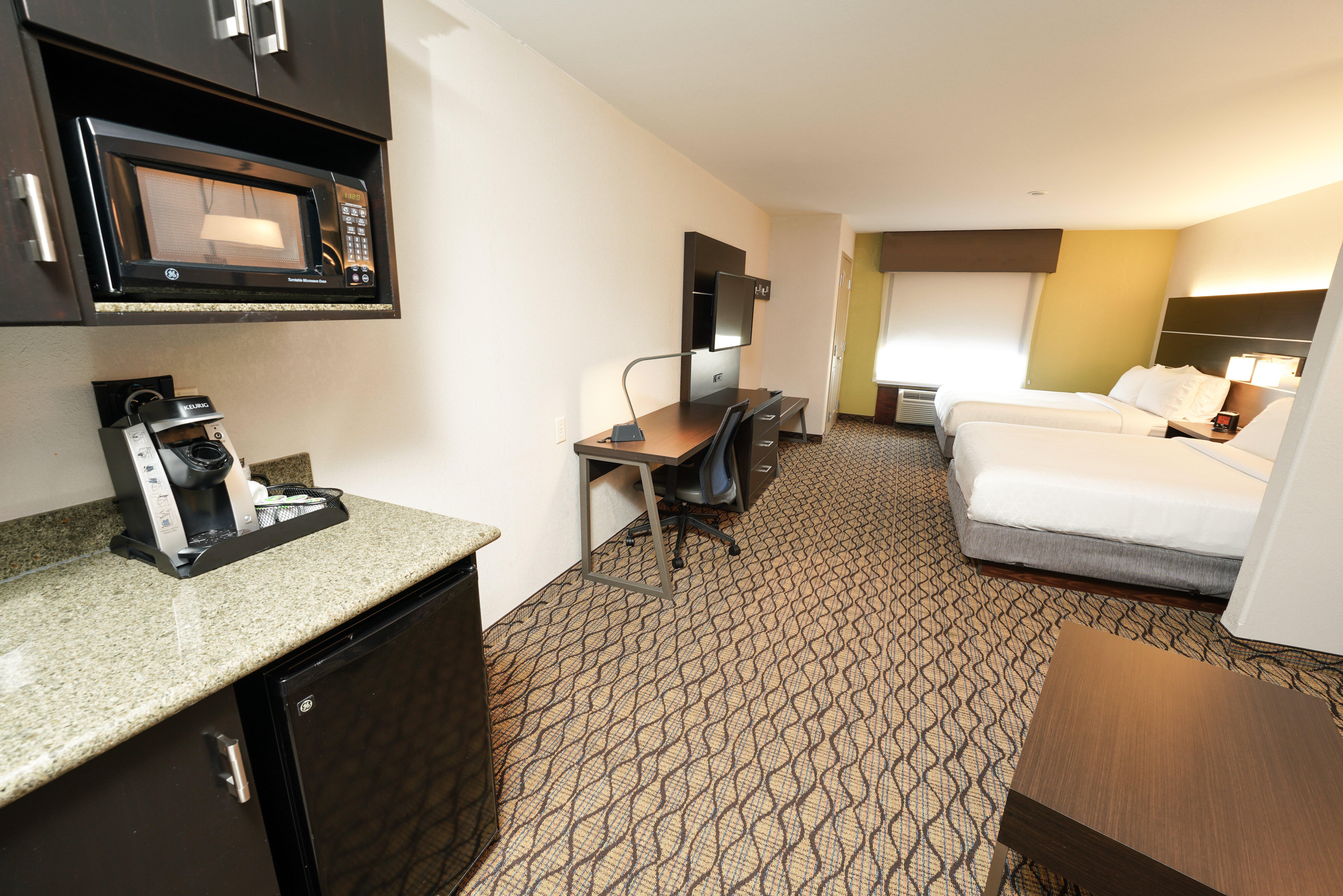 Holiday Inn Express And Suites Springfield Medical District By Ihg Extérieur photo
