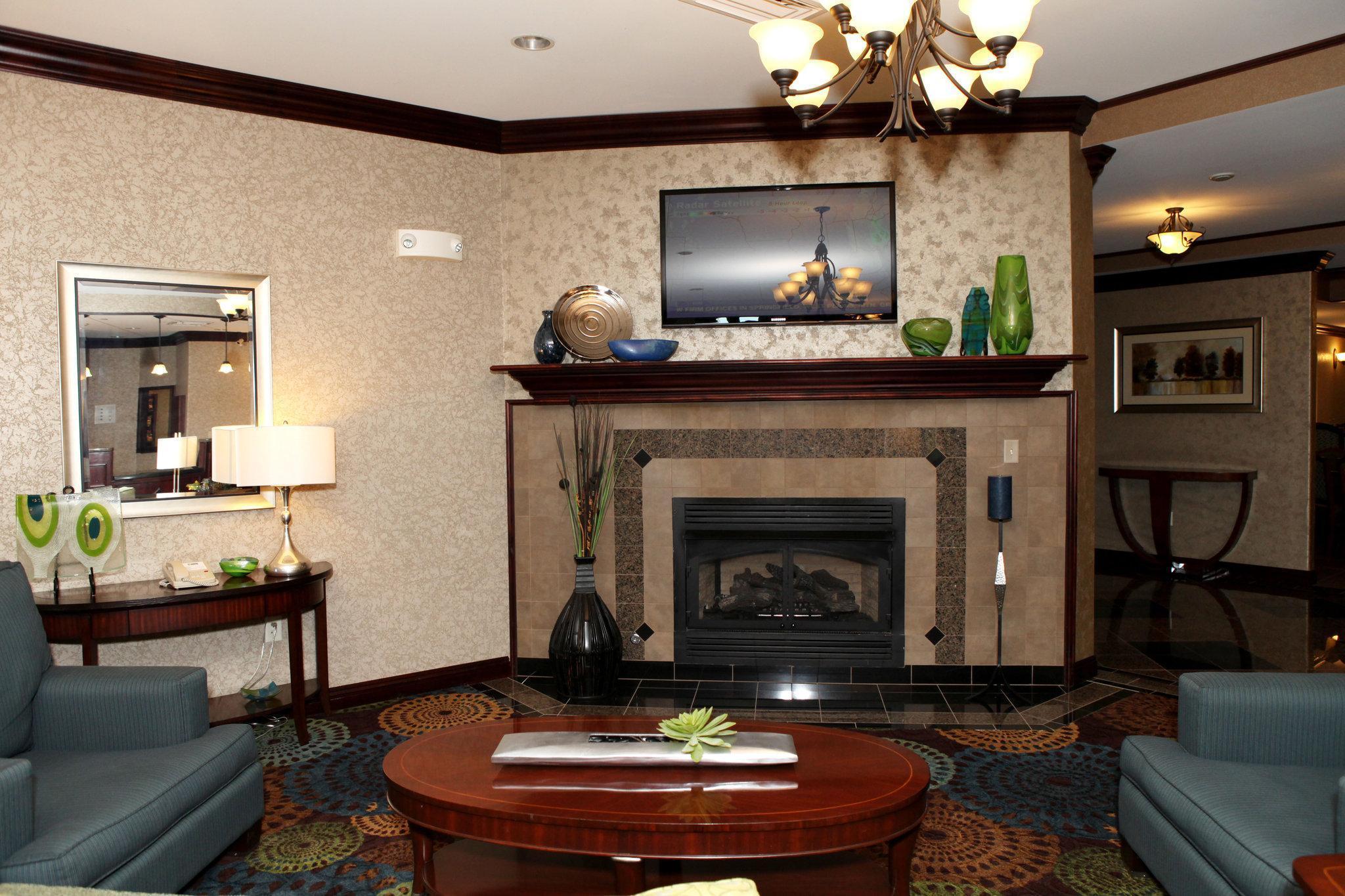 Holiday Inn Express And Suites Springfield Medical District By Ihg Extérieur photo