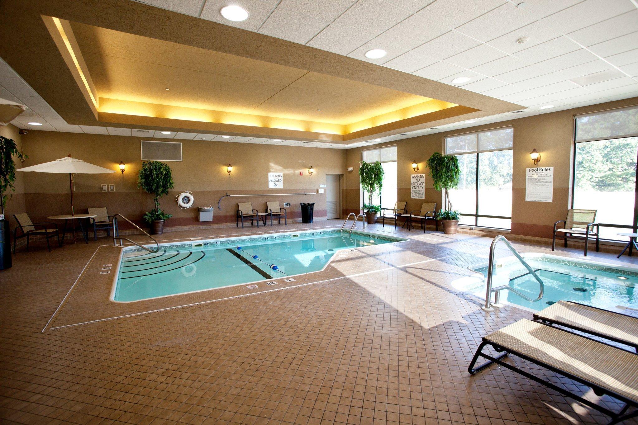 Holiday Inn Express And Suites Springfield Medical District By Ihg Extérieur photo