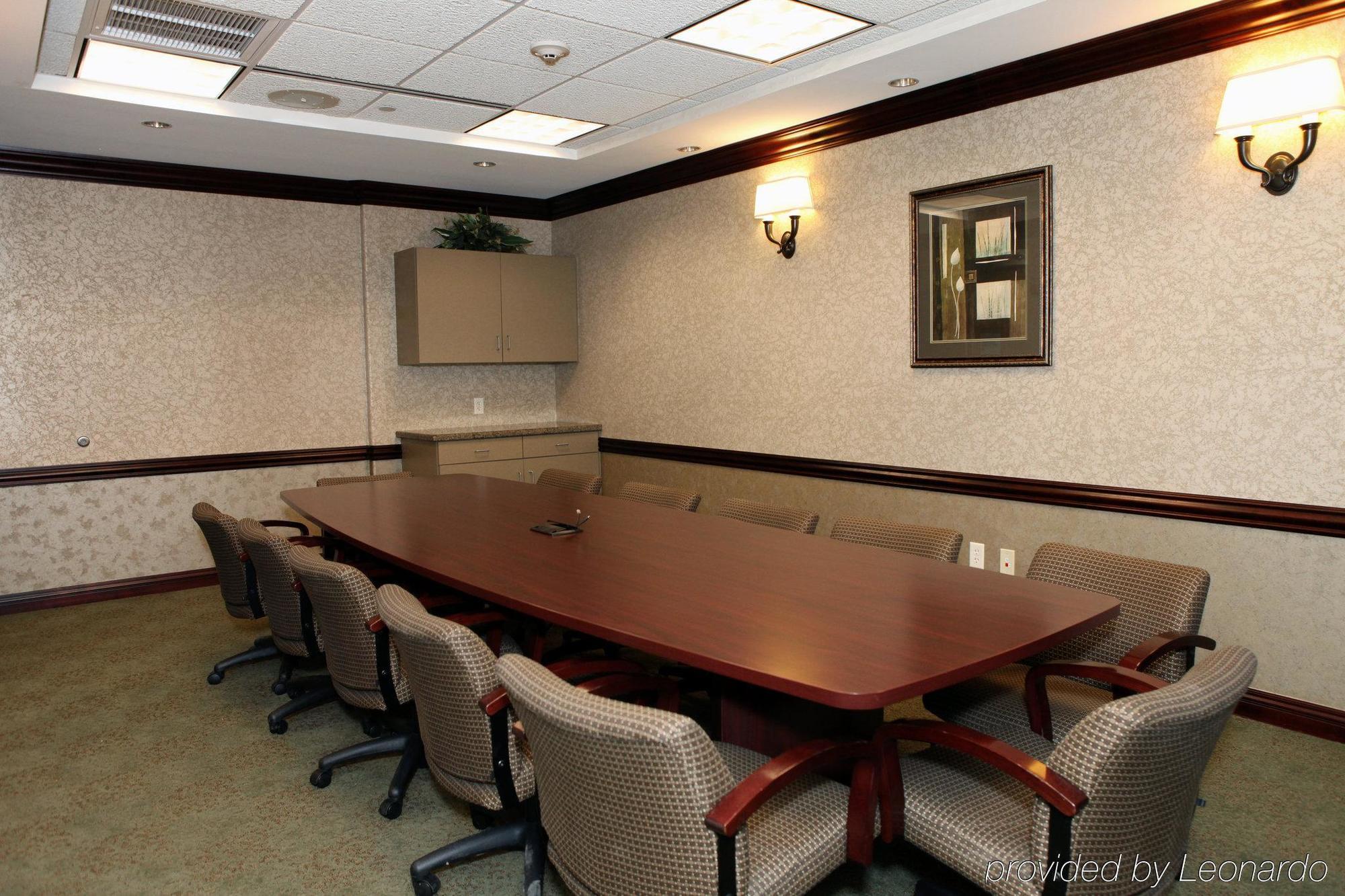 Holiday Inn Express And Suites Springfield Medical District By Ihg Facilités photo